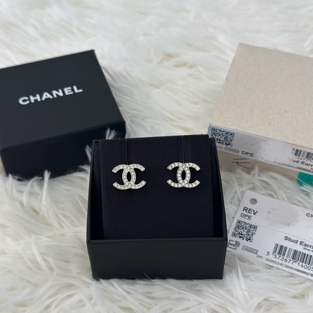 CHANEL Silver Crystal CC stud earrings